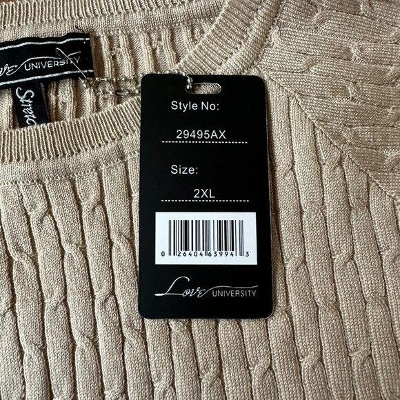 Love University Women’s Size 2X Tan Crewneck Cable Knit Sweater - Picture 4 of 7
